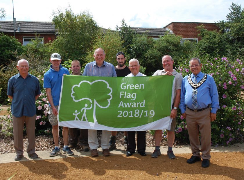 Woodley Woodford Park Green Flag