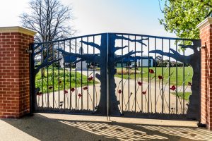 Woodley memorial gates