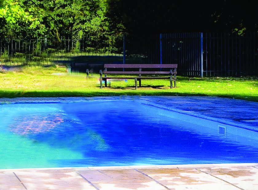 woodford park leisure centre paddling pool