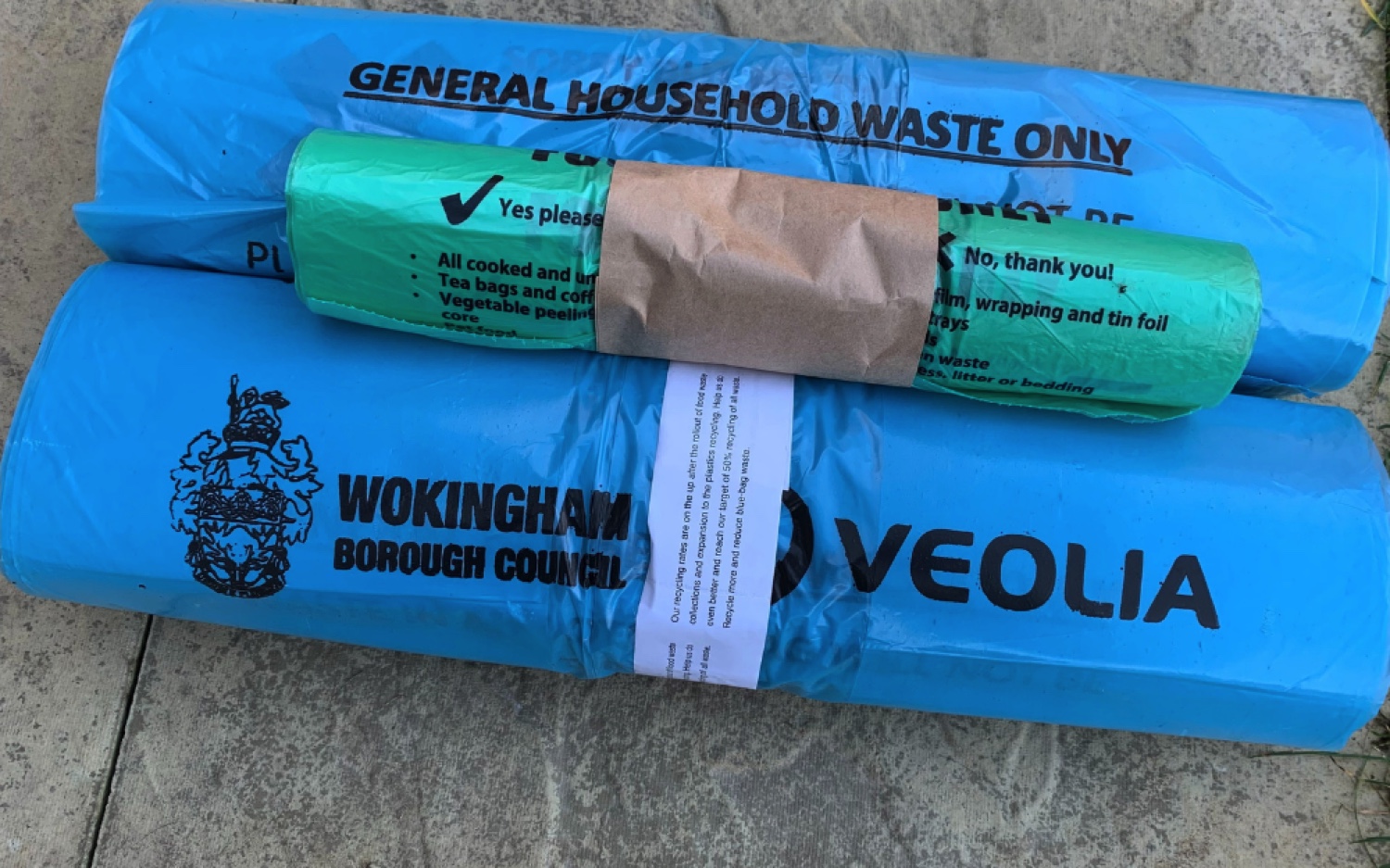 waste bags Wokingham Borough