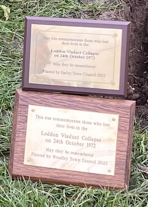 Loddon Bridge viaduct disaster memorial