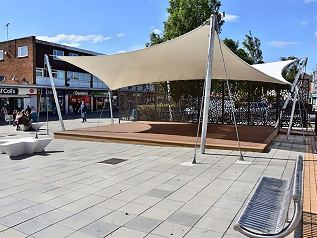 Centre Stage Woodley