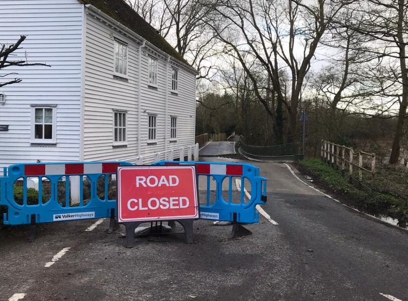 bridge repairs at Sandford lane Woodley